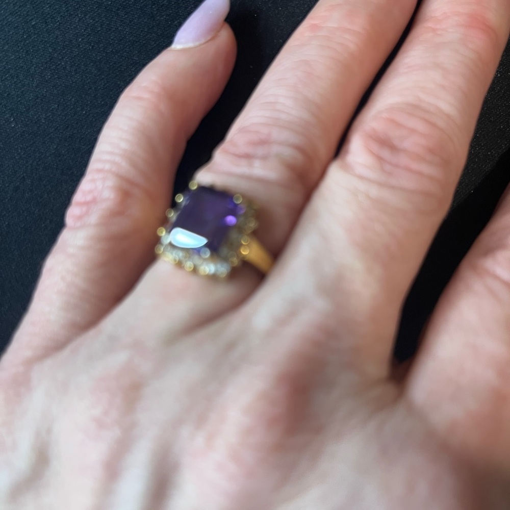 Vintage Lind purple cocktail ring 14k hge gold tone - Picture 11 of 11